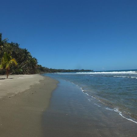 Cabinas Caribe Luna Cahuita Dış mekan fotoğraf