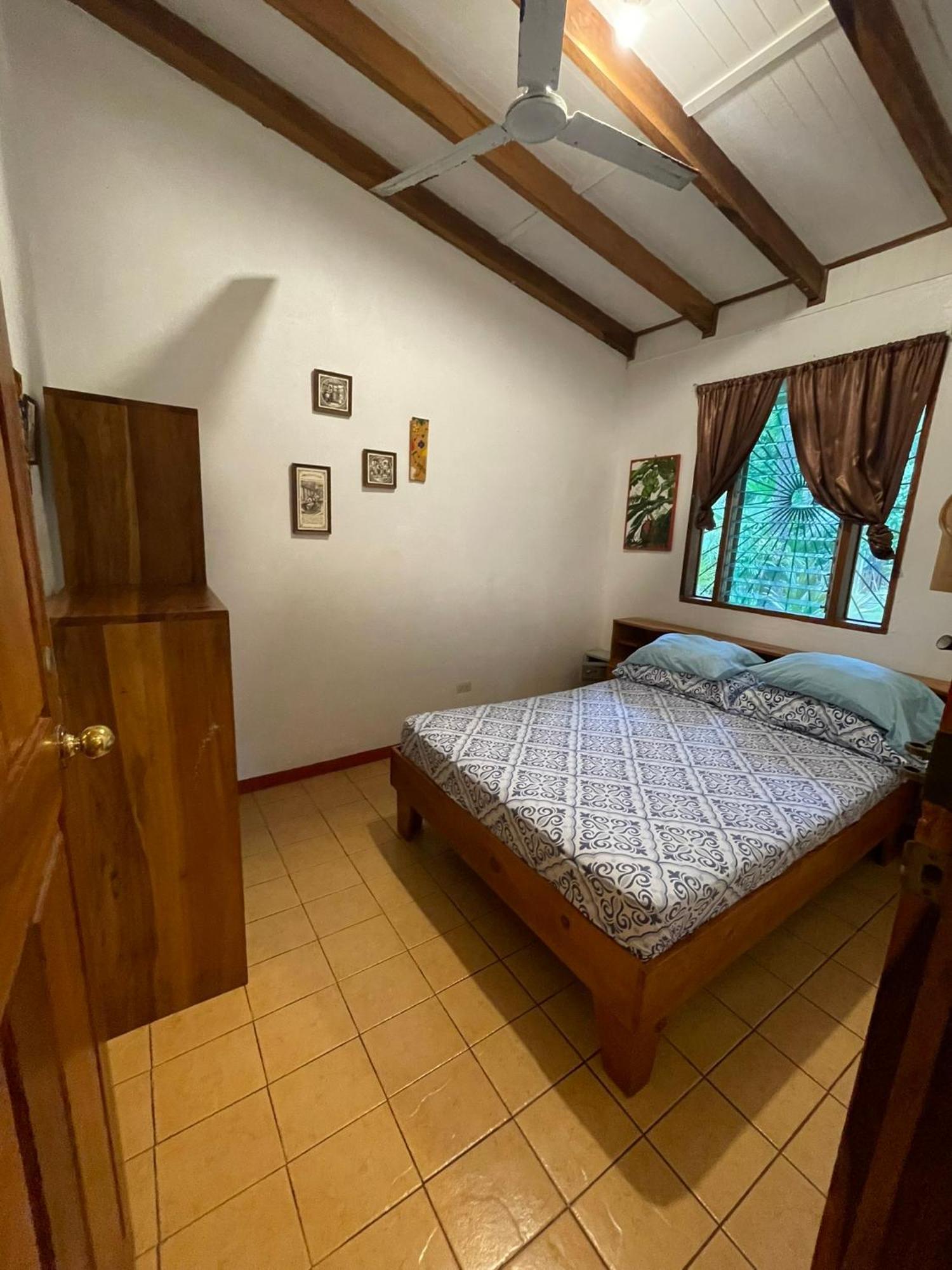 Cabinas Caribe Luna Cahuita Dış mekan fotoğraf