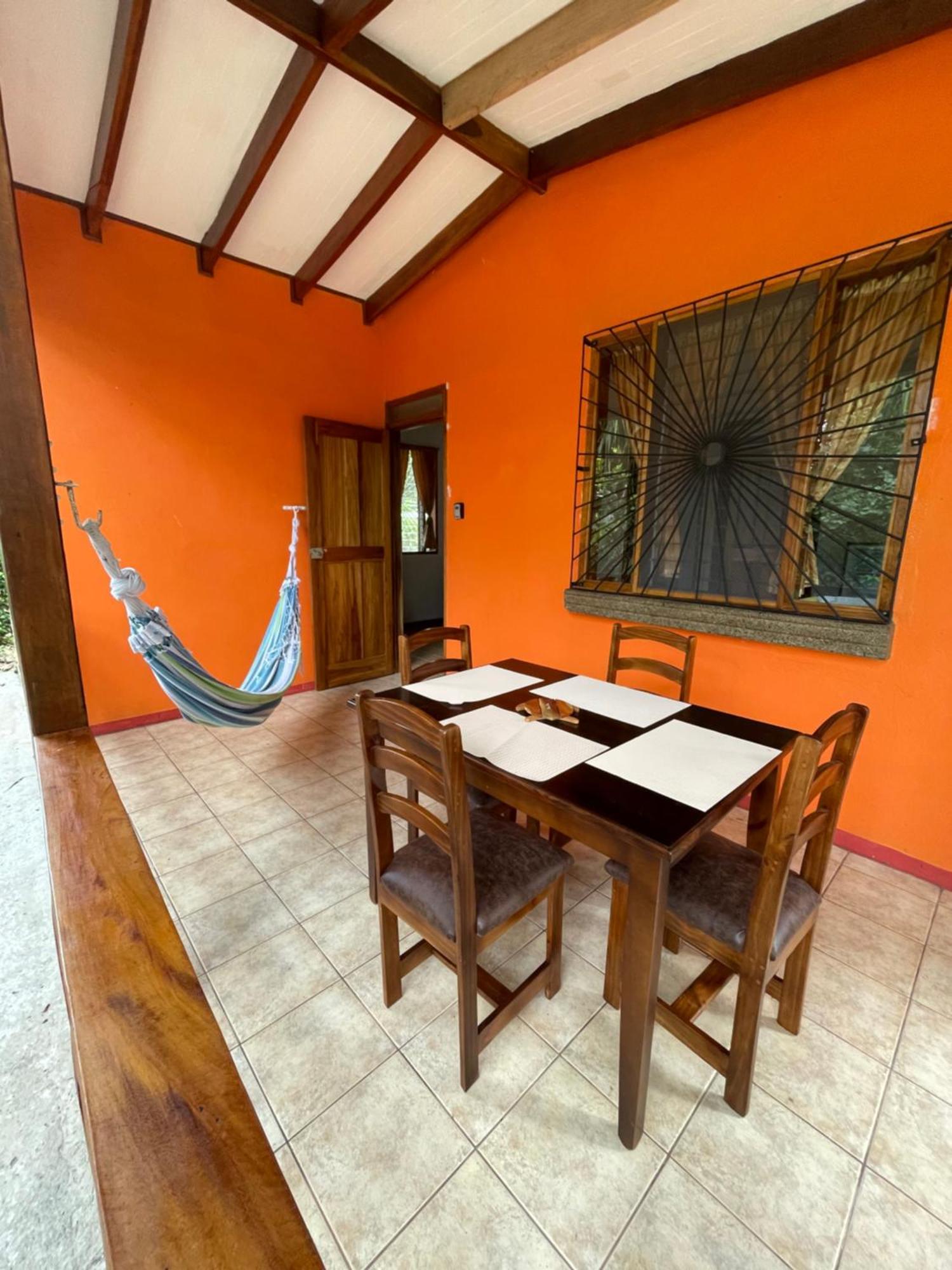 Cabinas Caribe Luna Cahuita Dış mekan fotoğraf