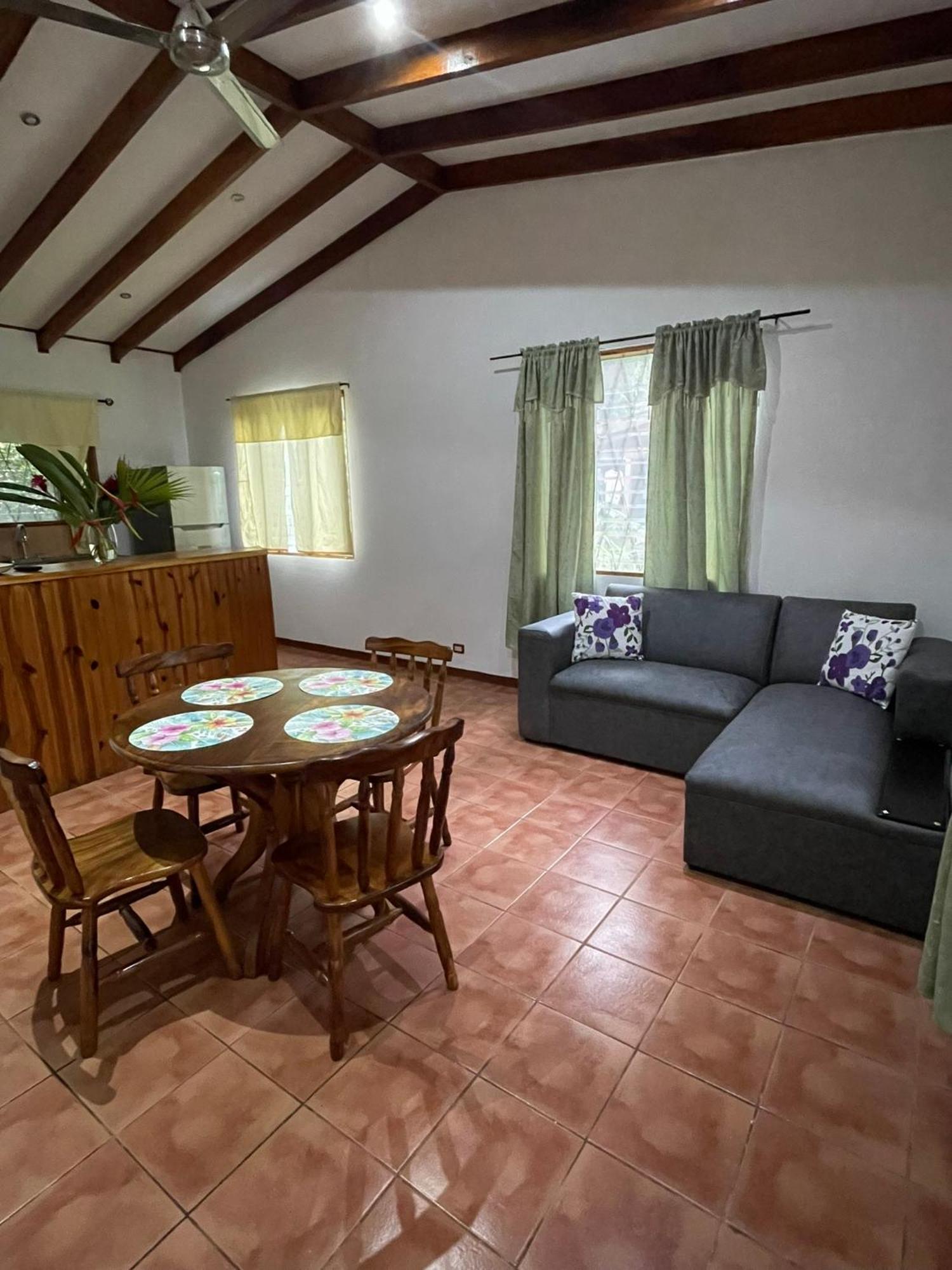 Cabinas Caribe Luna Cahuita Dış mekan fotoğraf